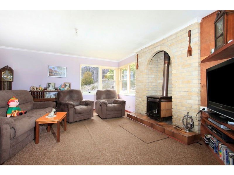 140 Millers Road, Lachlan TAS 7140