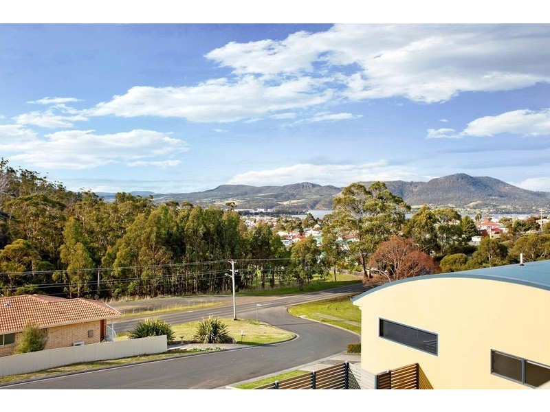 7 Wallcrest Road, Berriedale TAS 7011
