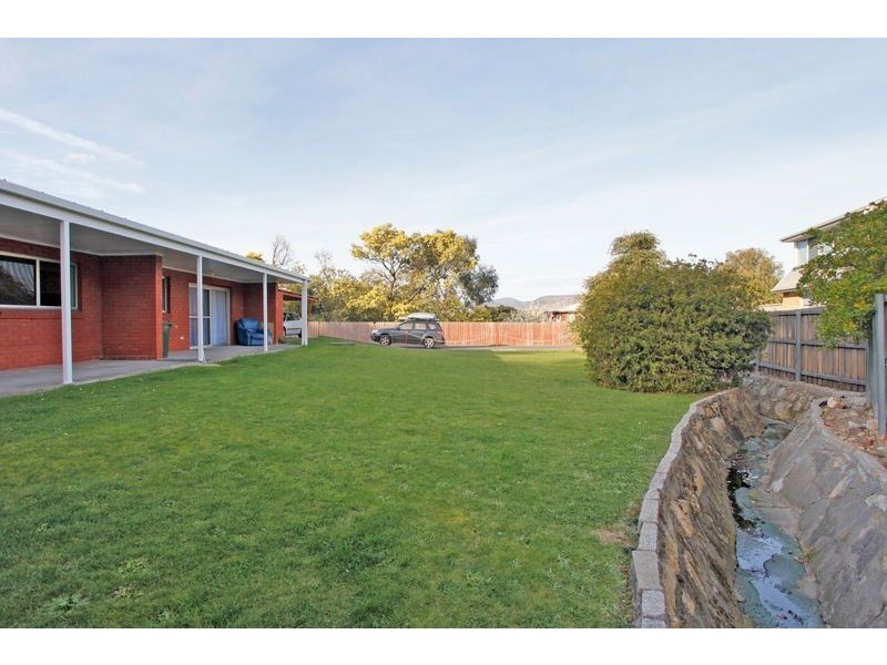2/110 Abbotsfield Road, Claremont TAS 7011