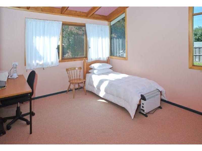 8 Dysart Street, Clifton Beach TAS 7020