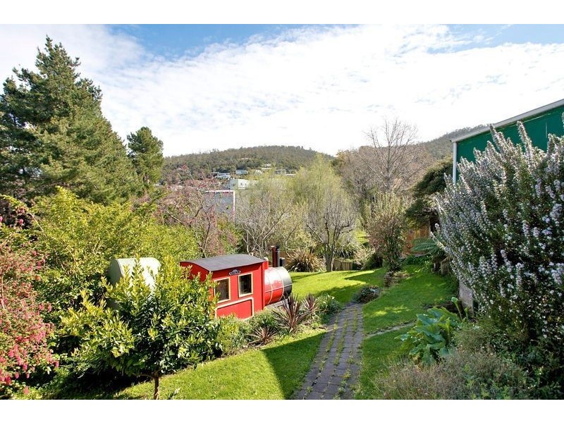 13 Taroona Crescent, Taroona TAS 7053