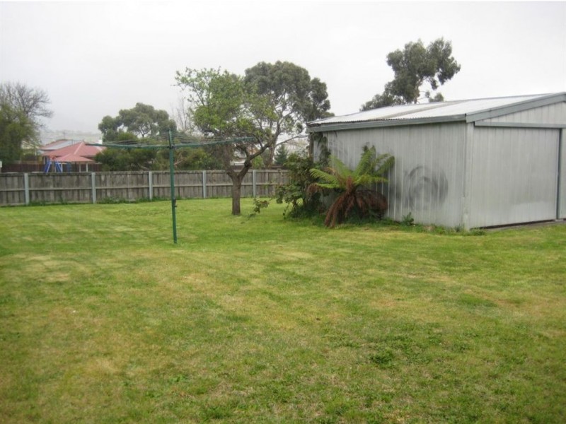 8 Barry Street, Glenorchy TAS 7010