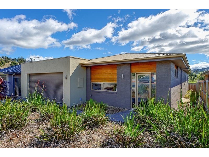 34 Glebe Hill Road, Howrah TAS 7018