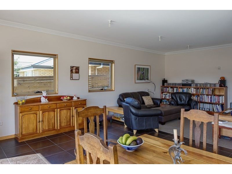 34 Glebe Hill Road, Howrah TAS 7018
