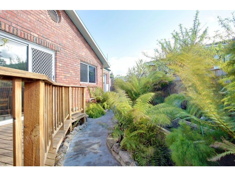 18 Wendourie Parade, Austins Ferry TAS 7011