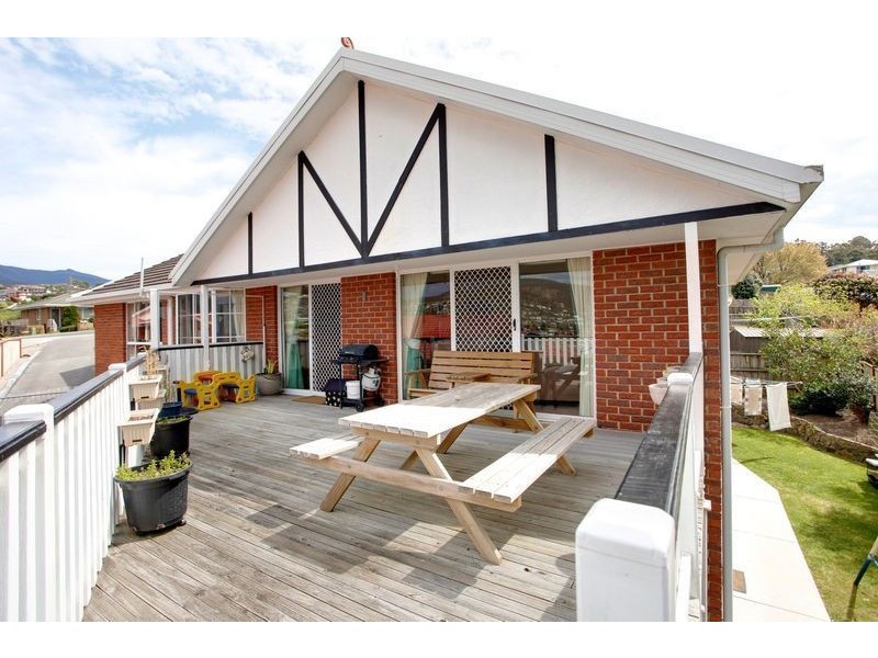 55 Sawyer Avenue, West Moonah TAS 7009