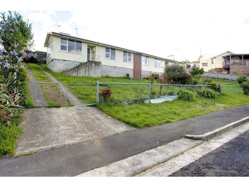 14 Pulkara Circle, Berriedale TAS 7011