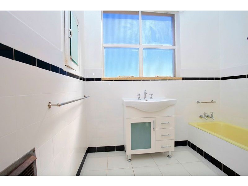 1 Hamilton Road, New Norfolk TAS 7140