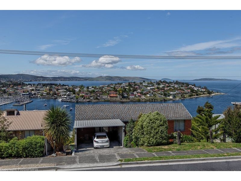 54 Leura Street, Rosny TAS 7018