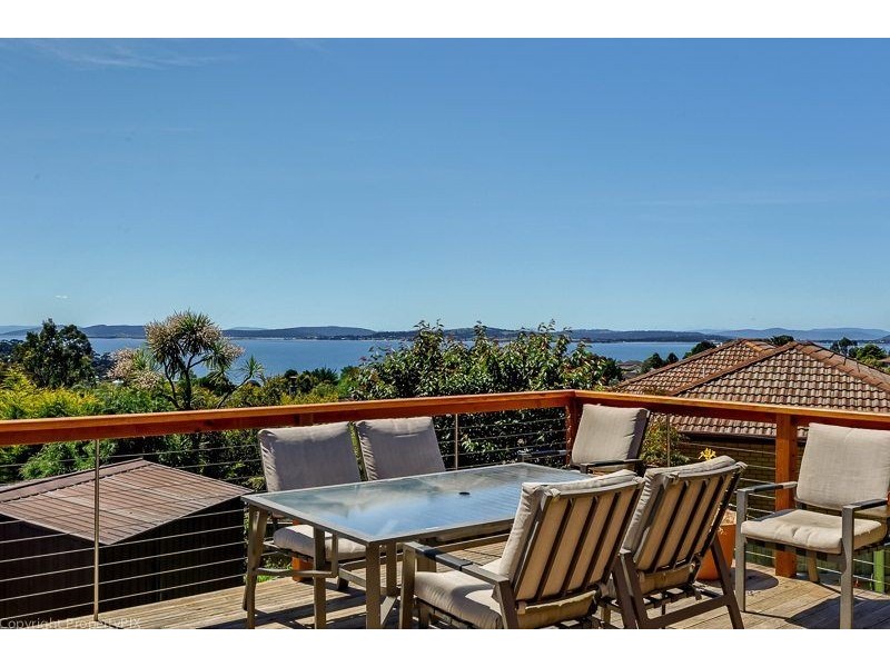 4 Dromana Court, Blackmans Bay TAS 7052