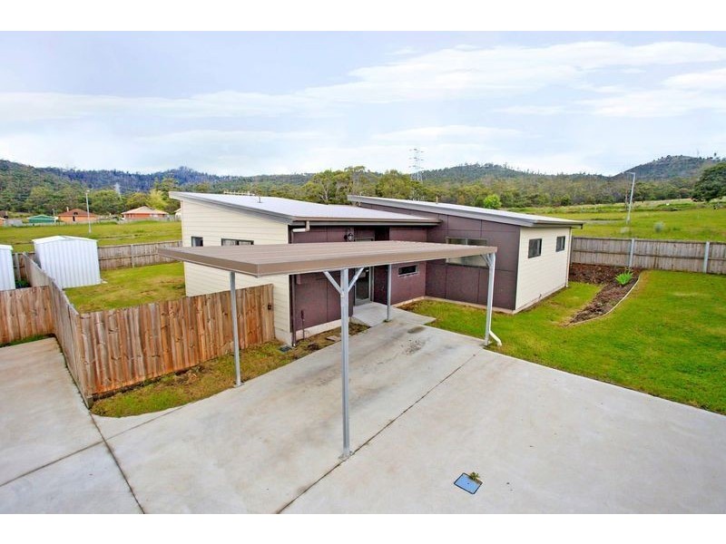 2/146-148 Rockingham Drive, Clarendon Vale TAS 7019