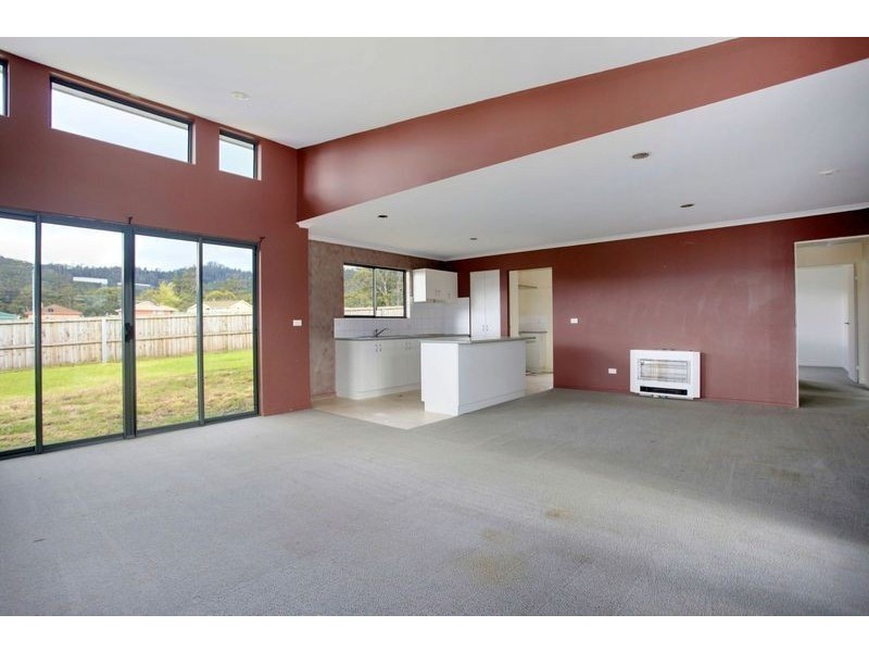 2/146-148 Rockingham Drive, Clarendon Vale TAS 7019