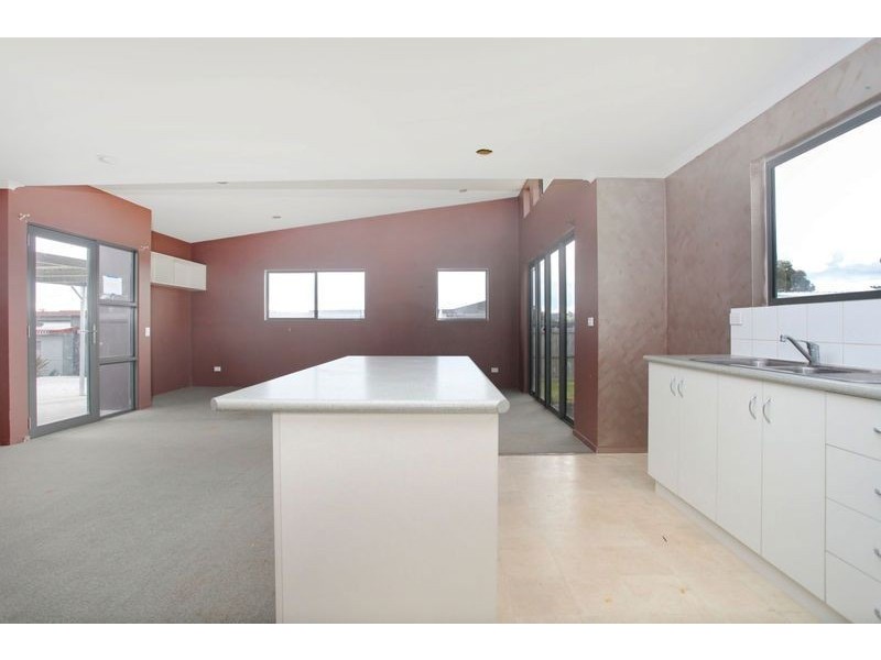 2/146-148 Rockingham Drive, Clarendon Vale TAS 7019