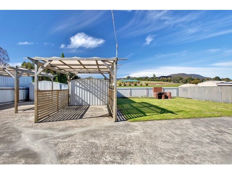 1906 Lyell Highway, New Norfolk TAS 7140