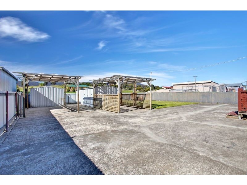1906 Lyell Highway, New Norfolk TAS 7140