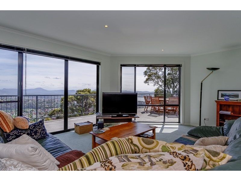 92 Woodcutters Road, Tolmans Hill TAS 7007