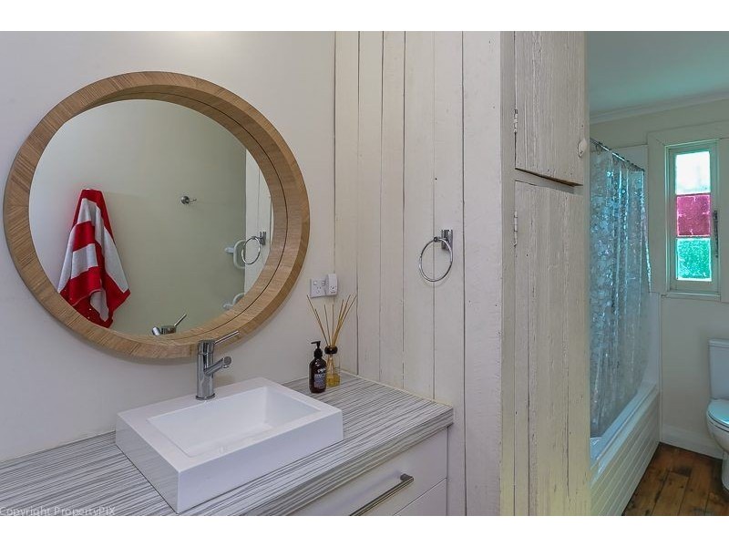 30 Cremorne Avenue, Cremorne TAS 7024