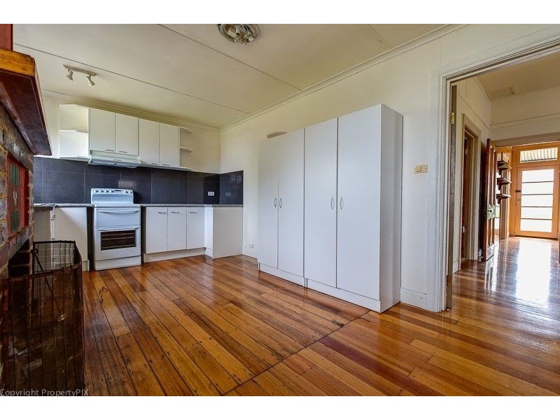 13 Main Road, Claremont TAS 7011