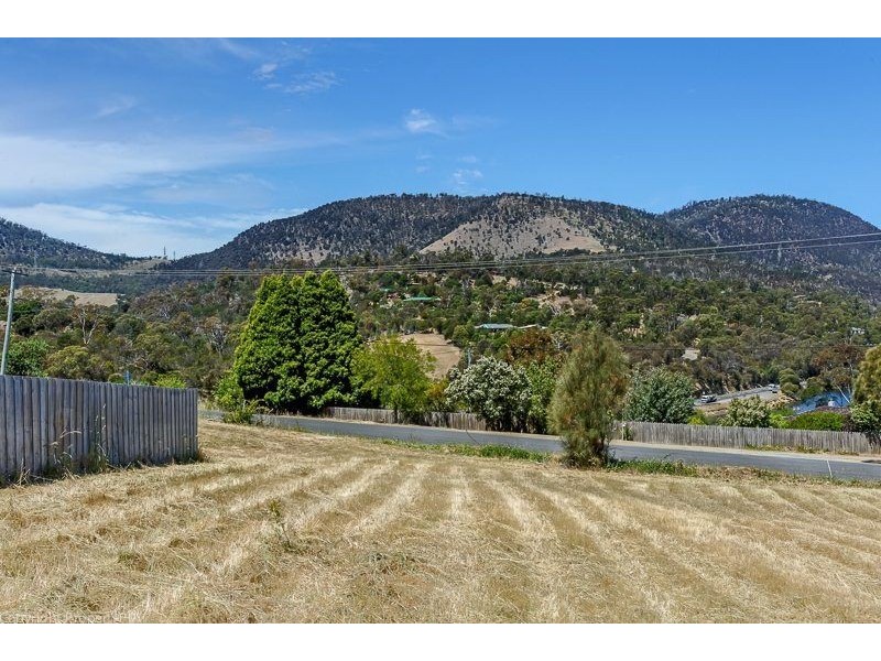 47 Clives Avenue, Old Beach TAS 7017
