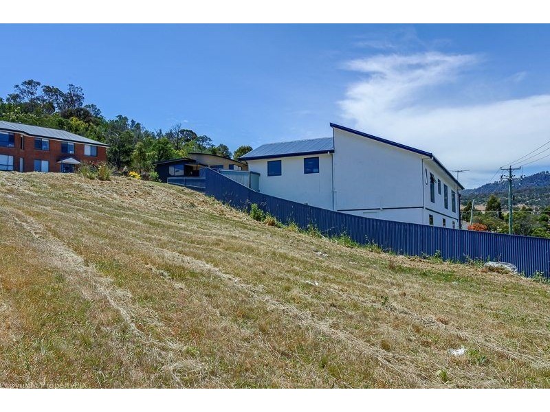 51 Clives Avenue, Old Beach TAS 7017