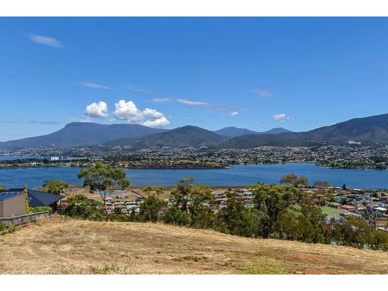 34 Natlee Crescent, Old Beach TAS 7017