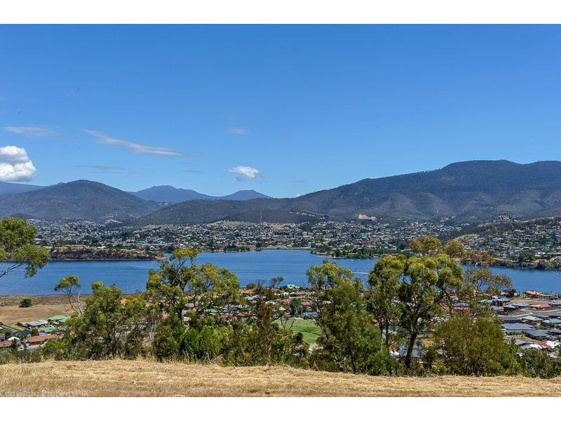 34 Natlee Crescent, Old Beach TAS 7017