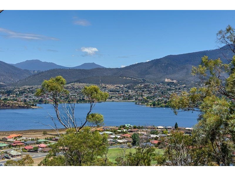 34 Natlee Crescent, Old Beach TAS 7017