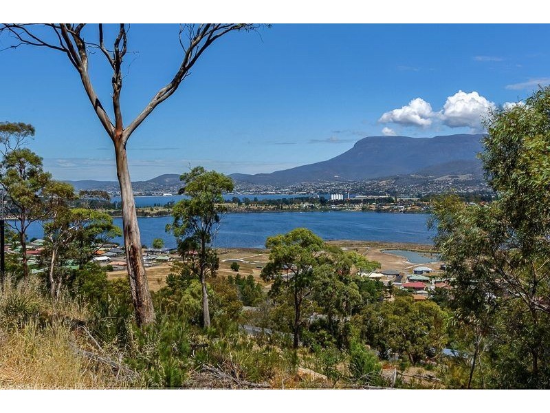 34 Natlee Crescent, Old Beach TAS 7017