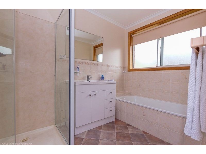 11 Fehlrich Court, Granton TAS 7030