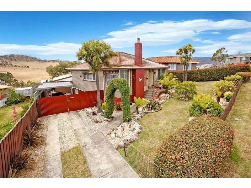 22 Holloway Drive, Herdsmans Cove TAS 7030