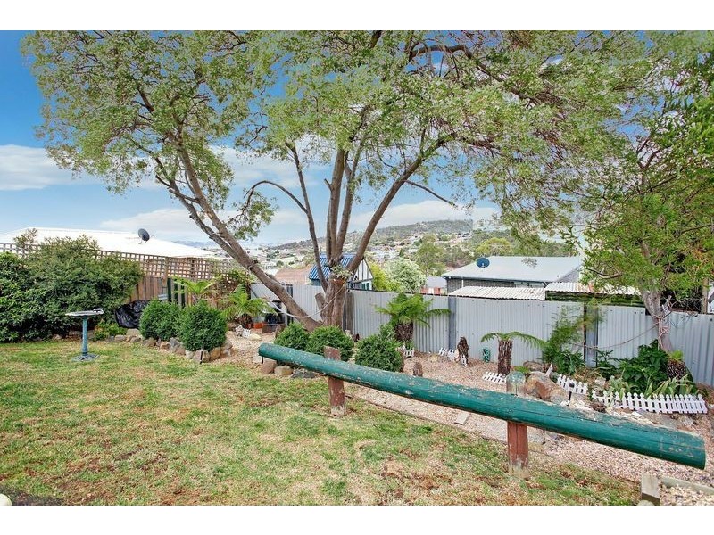 22 Holloway Drive, Herdsmans Cove TAS 7030