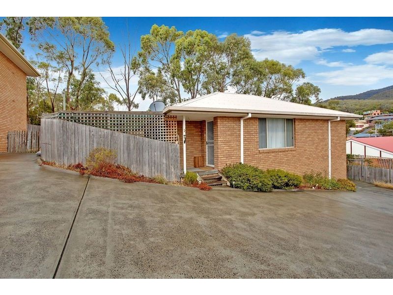 2/148 Abbotsfield Road, Claremont TAS 7011