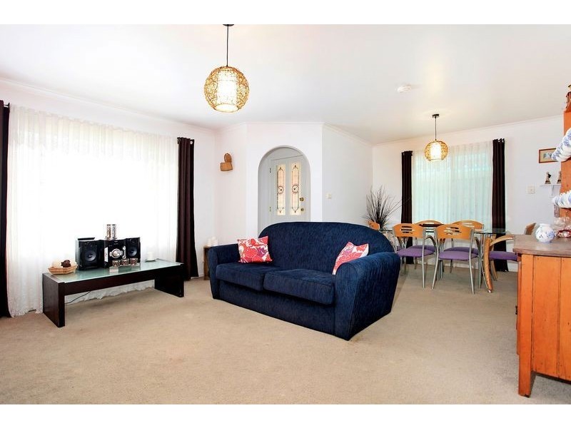 2/148 Abbotsfield Road, Claremont TAS 7011