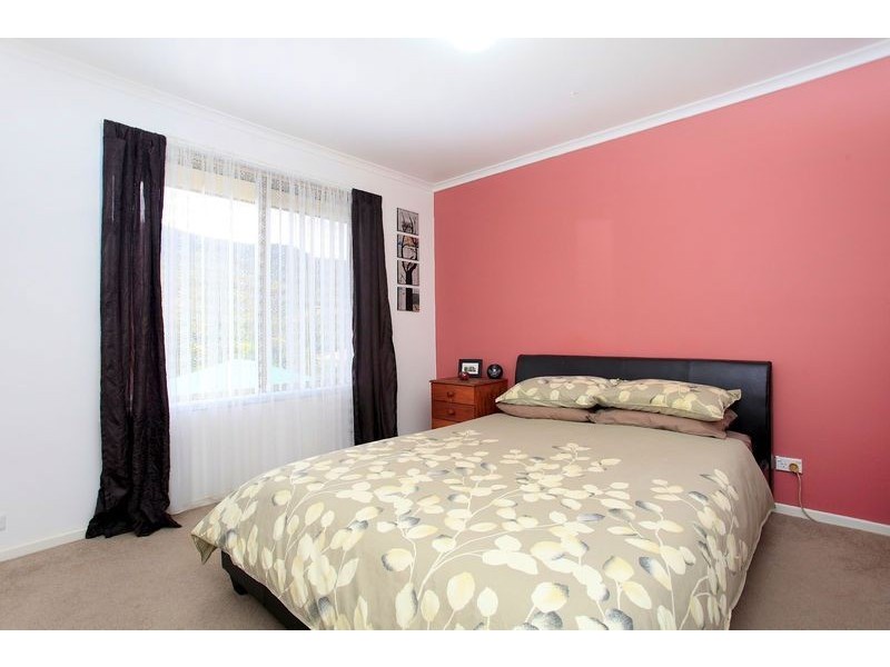 2/148 Abbotsfield Road, Claremont TAS 7011