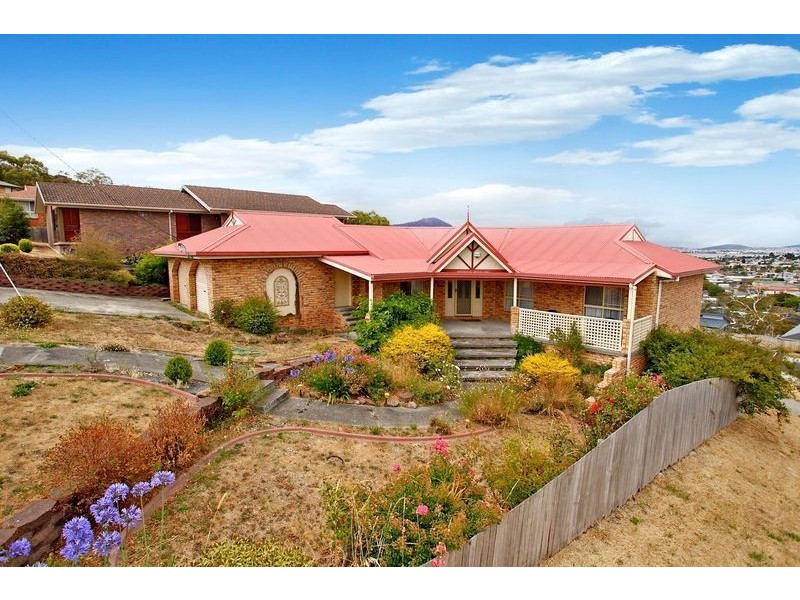 16 Chatterton Court, Claremont TAS 7011