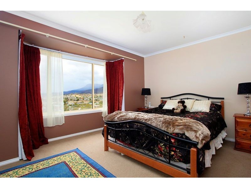16 Chatterton Court, Claremont TAS 7011