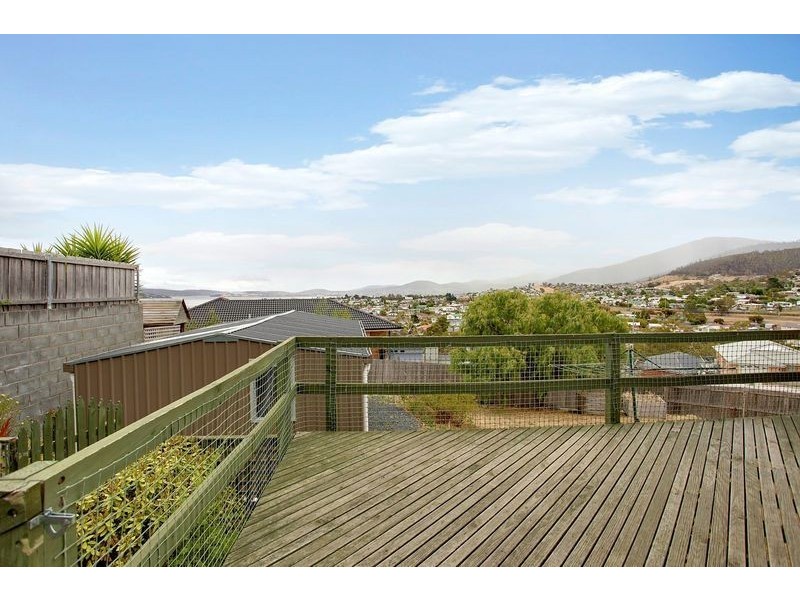 16 Chatterton Court, Claremont TAS 7011