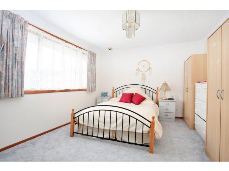 1 Calarie Court, Glenorchy TAS 7010