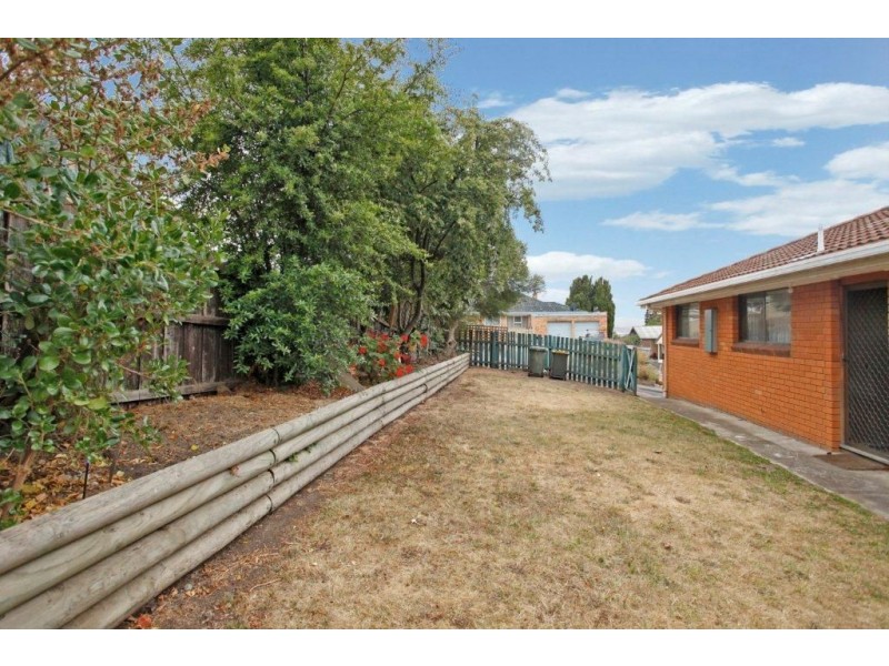 1 Calarie Court, Glenorchy TAS 7010