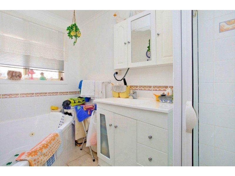 22 Kirabati Road, Midway Point TAS 7171