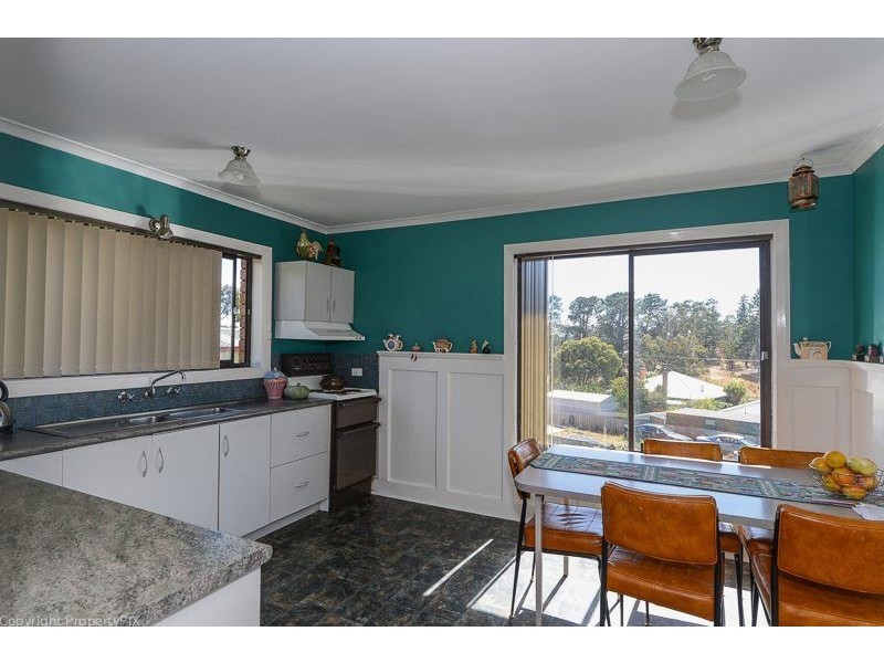 6 Louise Road, Austins Ferry TAS 7011