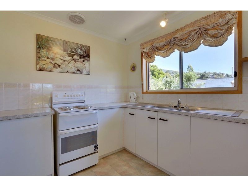 2/10 O’Brien Street, Glenorchy TAS 7010