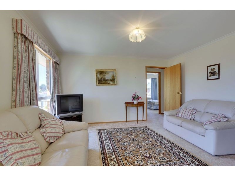 2/10 O’Brien Street, Glenorchy TAS 7010