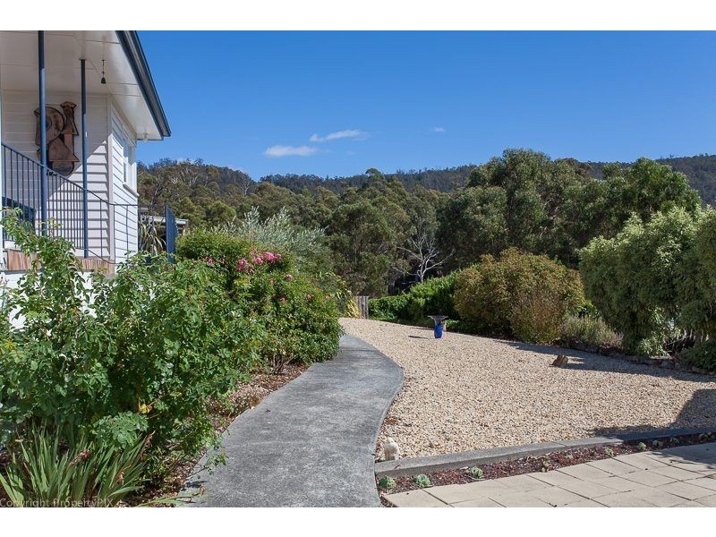 10 Valley Road, Collinsvale TAS 7012