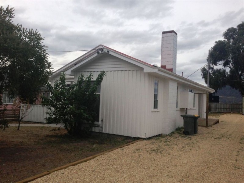 31 Barry Street, Glenorchy TAS 7010