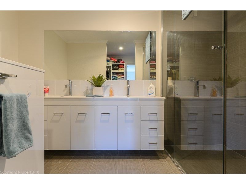 2 Coastal Drive, Seven Mile Beach TAS 7170