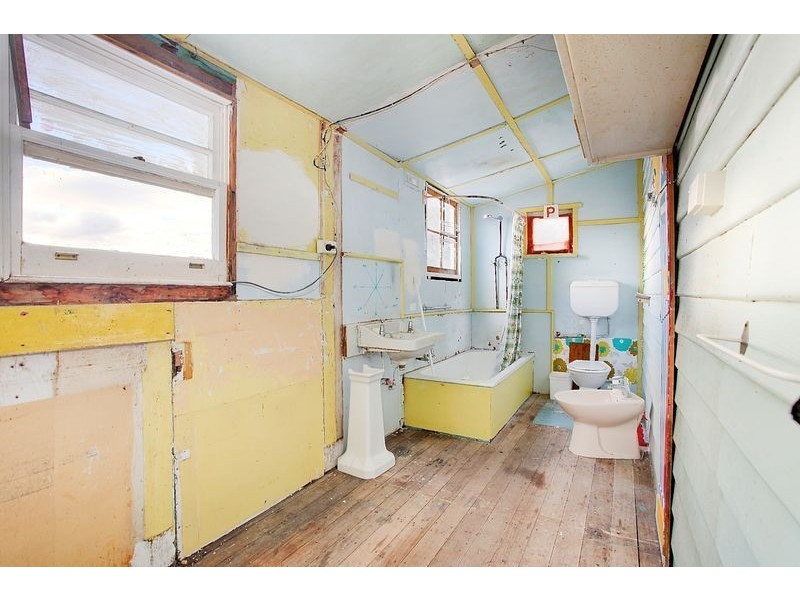 114 Bowen Road, Lutana TAS 7009