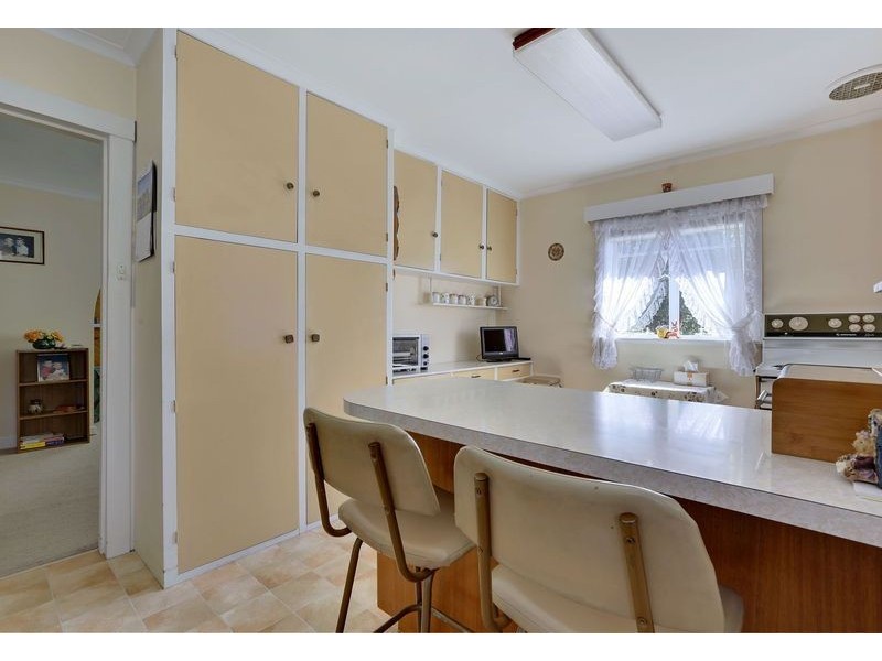 319 Brooker Highway, Lutana TAS 7009