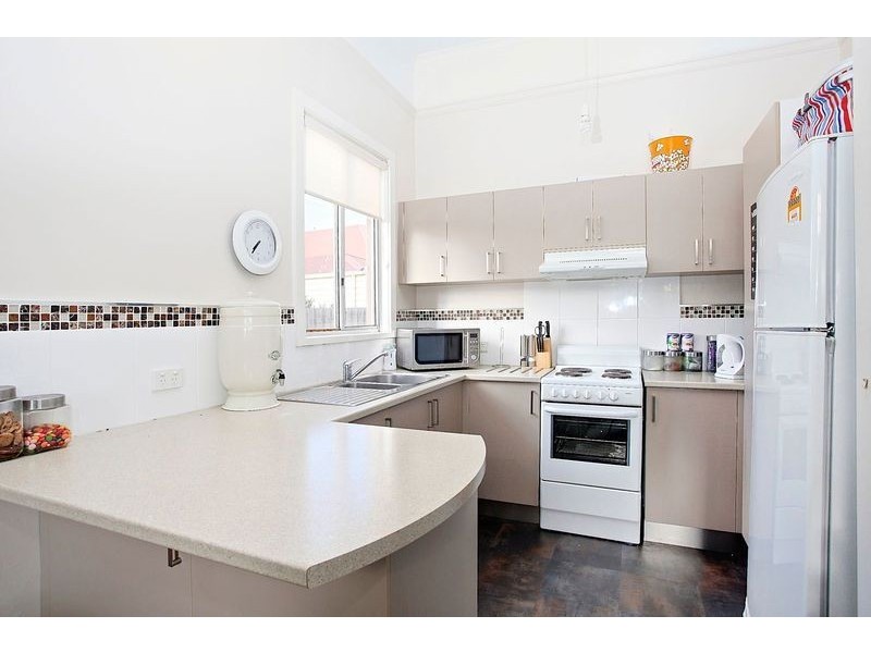 2 Mercer Street, New Town TAS 7008