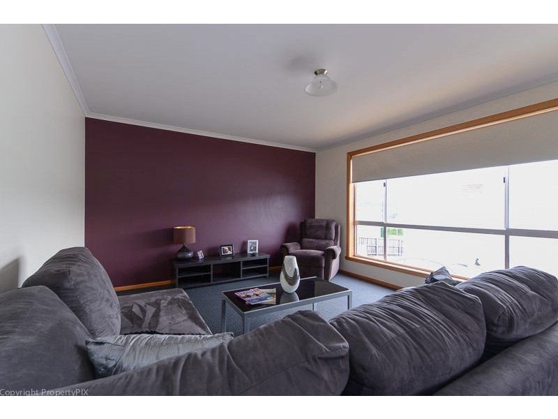2/265 Cambridge Road, Warrane TAS 7018